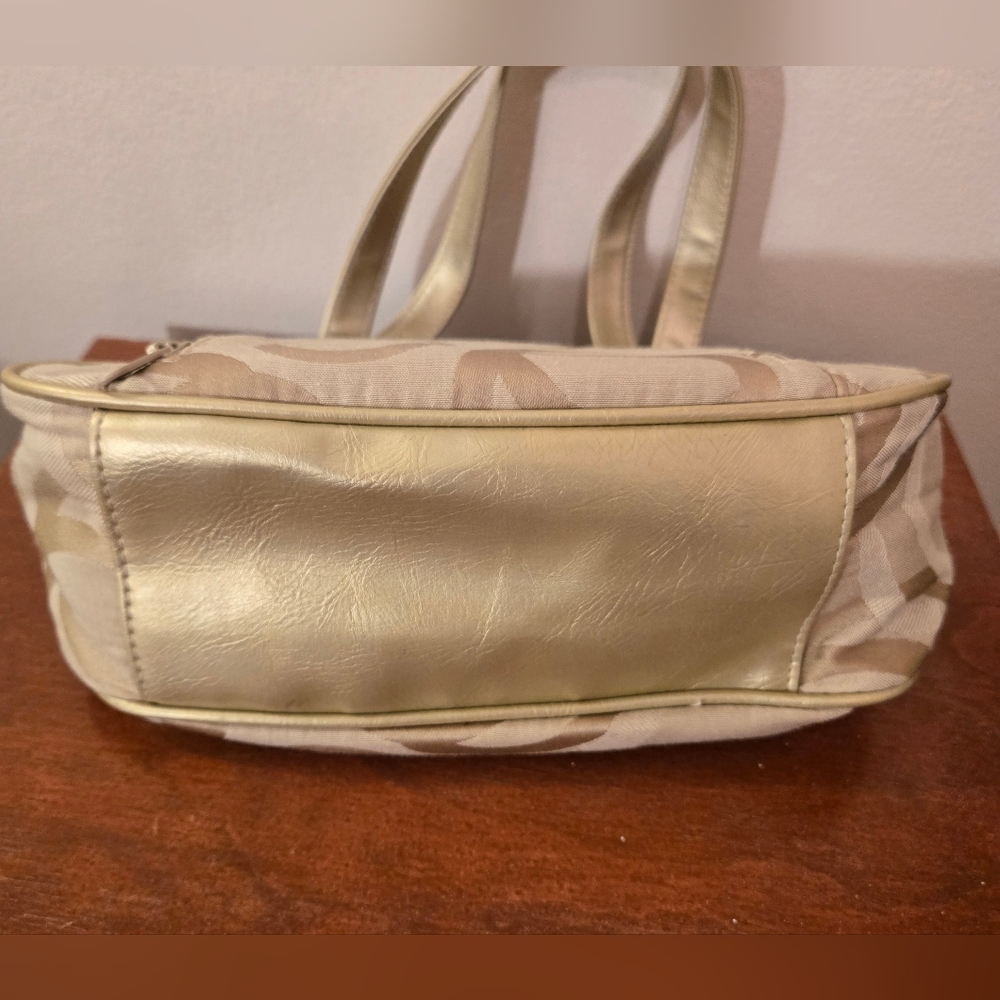 Minicci Vintage Y2K Cream and Gold Shoulder Bag - Picture 6 of 14